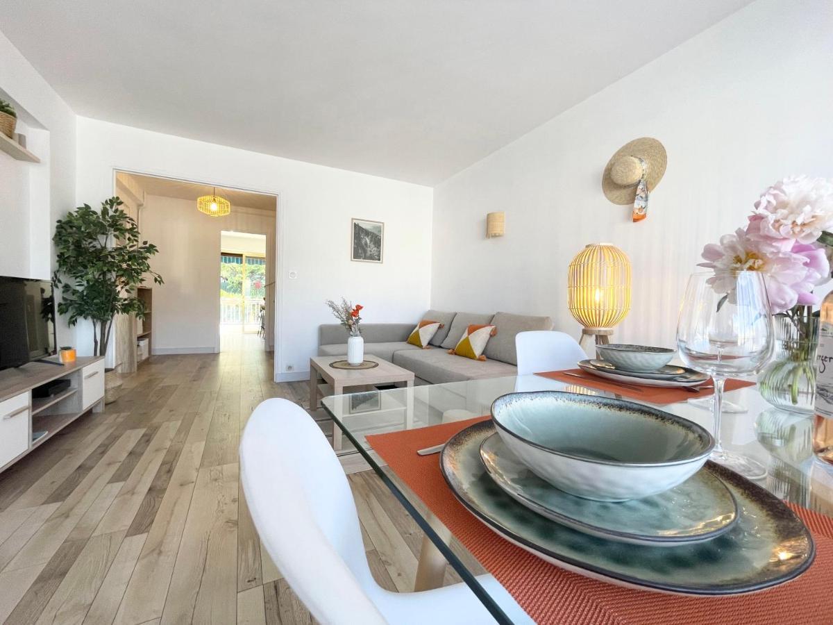 Comfortable Apartment With Parking - Antibes Riviera Bagian luar foto